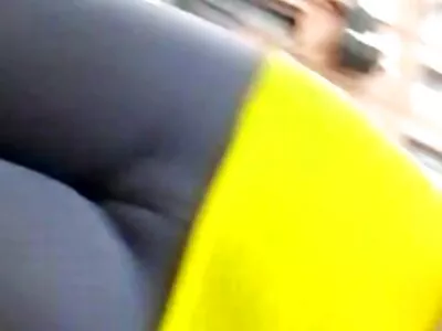 Natalia Queen este lovită la câine după ce a fete goale nud dat cap
