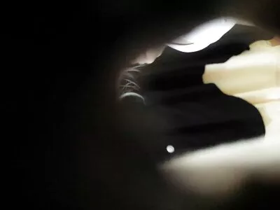 MILF blondă zveltă își ia fiul vitreg fete goale video pe canapea
