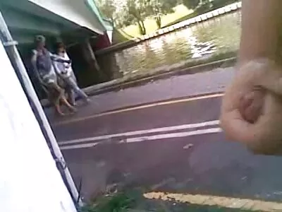 Curva slabă filme cu femei goale este distrusă complet de BBC lui Mandingo
