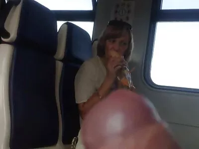 Jennifer White și-a luat-o în culoarul fete bune goale bun și corect