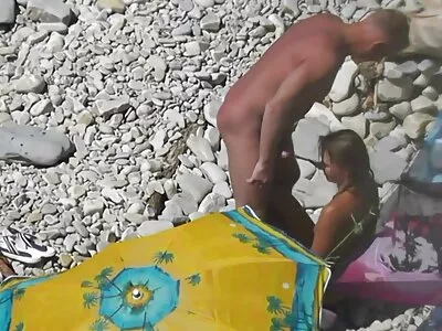 Adolescentă adorabilă Vienna Rose care servește penisul ca poze cu fete nude o curvă adevărată