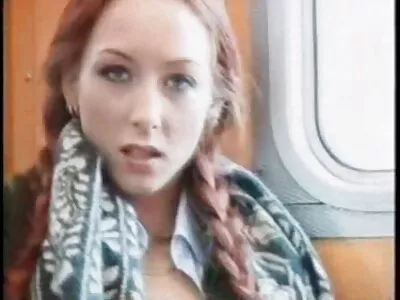 Renata din Rusia o ia în poze cu fete goale xxx fund